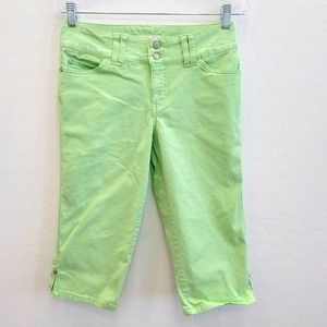 💕 Faded Glory Stretch Green Capri Jeans Women's Size 4